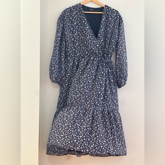 Madewell Dresses & Skirts - Madewell Navy Harvest Vine Floral Long Sleeve Dress